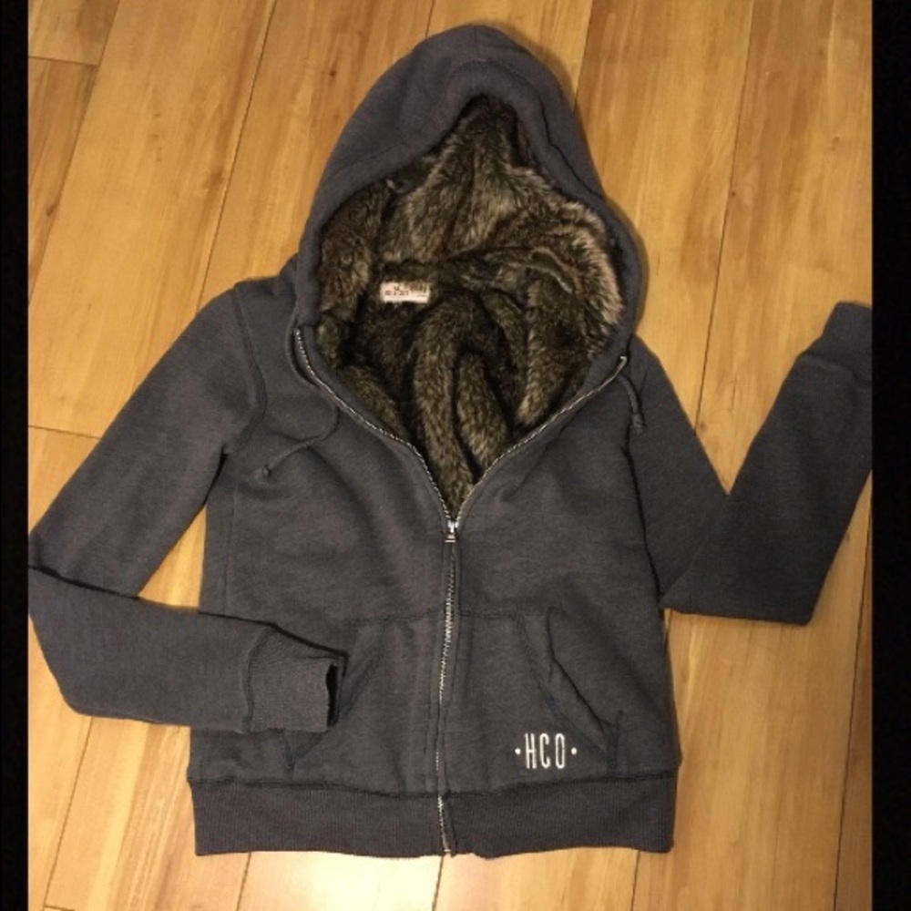 Hollister Sweater
